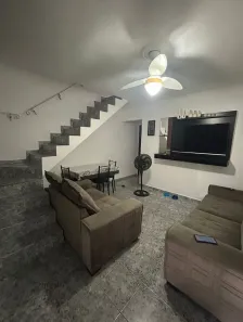 Sobrado com 2 Quartos à venda, 80m² no Nova Mirim, Praia Grande