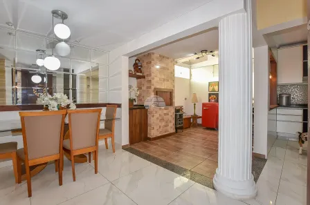 Sobrado com 3 Quartos à venda, 127m² no Cidade Industrial, Curitiba