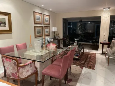 Apartamento com 3 Quartos à venda, 176m² no Cidade Monções, São Paulo