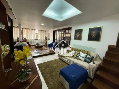 Casa com 4 Quartos à venda, 415m² no Piratininga, Niterói