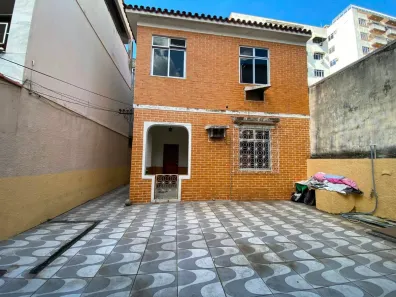 Casa com 3 Quartos para alugar, 70m² no Vila da Penha, Rio de Janeiro