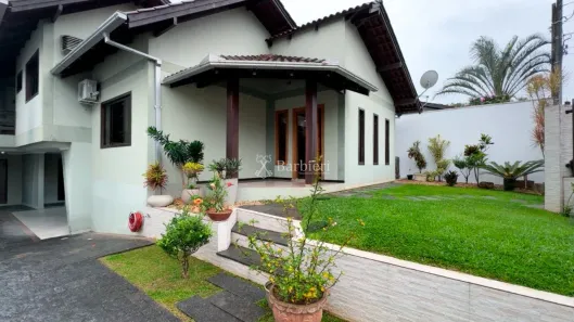 Casa com 4 Quartos à venda, 330m² no Escola Agrícola, Blumenau