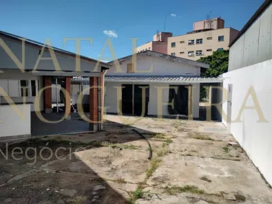 Casa com 3 Quartos para alugar, 157m² no Vila Progresso, Campinas