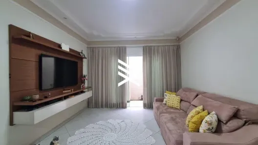 Casa com 3 Quartos para alugar, 200m² no Santa Mônica, Uberlândia