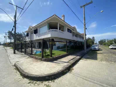 Casa com 2 Quartos à venda, 70m² no Remanso, Xangri-Lá