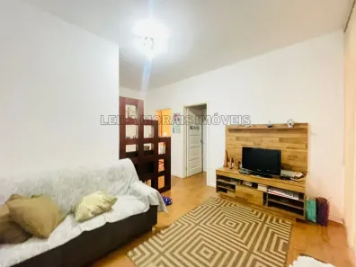 Apartamento com 2 Quartos à venda, 48m² no São Francisco, Curitiba