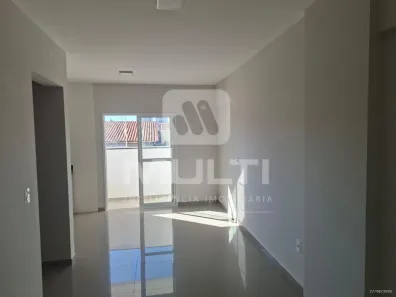 Apartamento com 2 Quartos para alugar, 62m² no Segismundo Pereira, Uberlândia