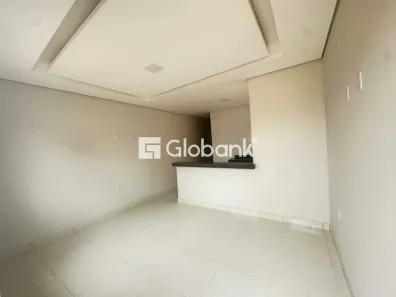 Casa com 2 Quartos à venda, 180m² no Santo Inácio, Montes Claros