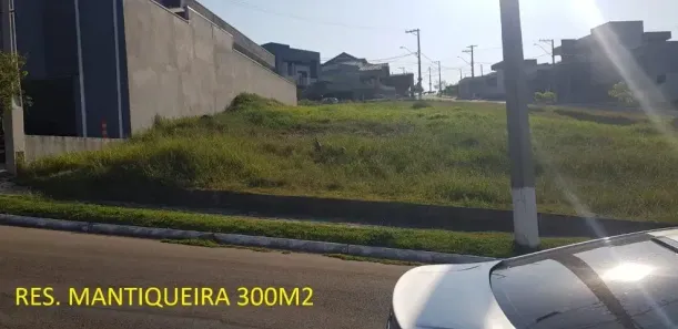 Lote/Terreno à venda, 300m² no Condomínio Residencial Mantiqueira, São José dos Campos