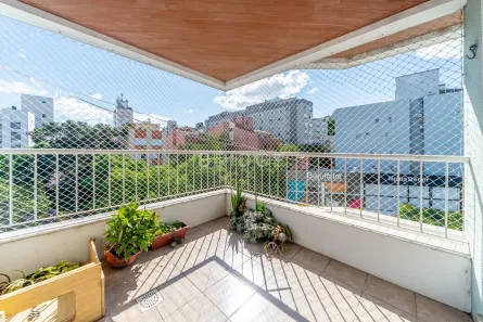 Apartamento com 2 Quartos à venda, 90m² no Santo Antônio, Porto Alegre