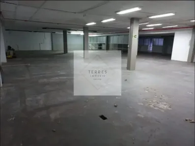 Ponto Comercial para alugar, 1290m² no Navegantes, Porto Alegre