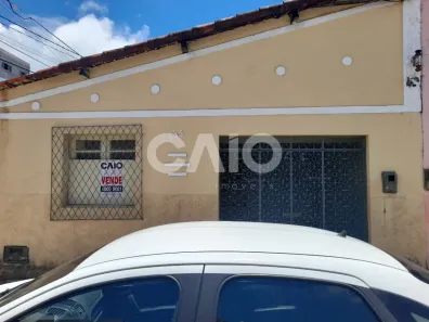 Casa com 2 Quartos à venda, 84m² no Alecrim, Natal