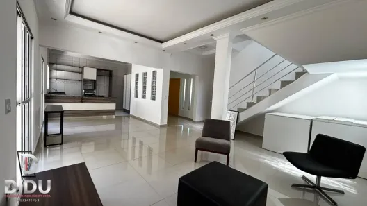 Casa com 3 Quartos à venda, 318m² no Nova Higienópolis, Jandira