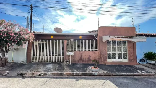 Casa com 3 Quartos à venda, 130m² no Morada da Serra, Cuiabá
