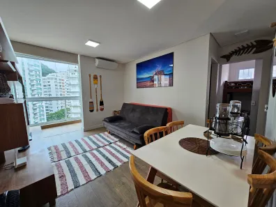 Apartamento com 2 Quartos à venda, 55m² no Pitangueiras, Guarujá