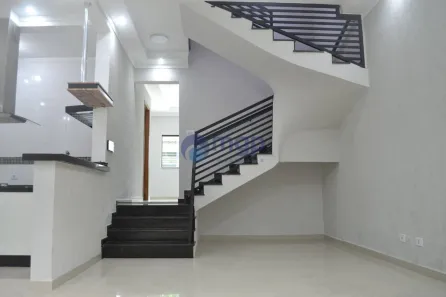 Sobrado com 3 Quartos à venda, 250m² no Jardim Líbano, São Paulo