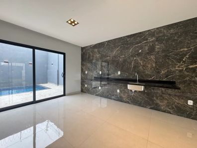 Casa de Condomínio com 4 Quartos à venda, 240m² no Rio Madeira, Porto Velho