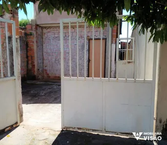 Casa com 2 Quartos à venda, 140m² no Jardim Elza Amuí I, Uberaba