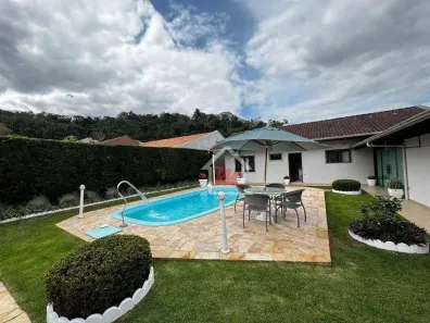 Casa com 3 Quartos à venda, 154m² no Velha Central, Blumenau