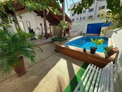 Sobrado com 3 Quartos à venda, 203m² no Aviação, Praia Grande