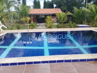 Fazenda/Sítio com 3 Quartos para alugar, 120m² no Caroba, Candeias