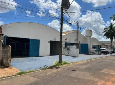 Galpão/Depósito/Armazém para alugar, 2200m² no Vila Moreira, São José do Rio Preto