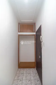 Apartamento com 2 Quartos para alugar, 79m² no Navegantes, Porto Alegre