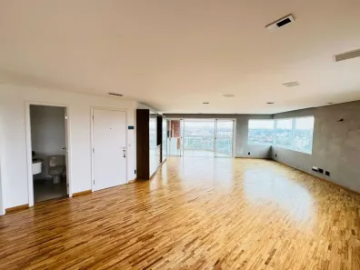 Apartamento com 3 Quartos à venda, 200m² no Cidade São Francisco, São Paulo