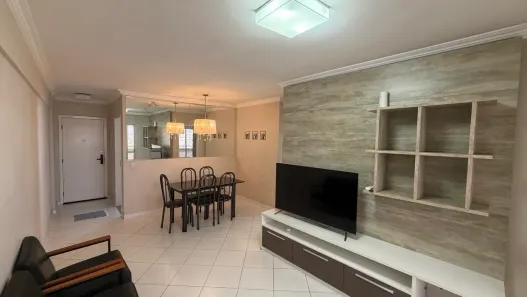 Apartamento com 3 Quartos para alugar, 80m² no Setor Bueno, Goiânia
