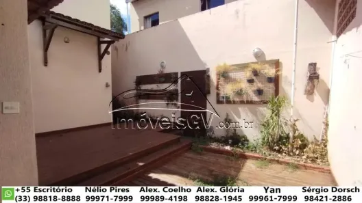 Casa com 3 Quartos à venda, 360m² no Centro, Governador Valadares