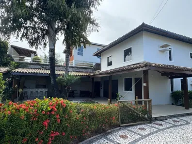 Casa de Condomínio com 3 Quartos para alugar, 200m² no Buraquinho, Lauro de Freitas