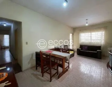 Casa com 3 Quartos à venda, 179m² no Centro, Sorocaba