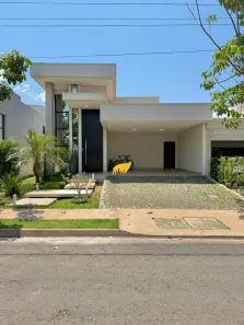 Casa de Condomínio com 3 Quartos à venda, 307m² no Condomínio Belvedere II, Cuiabá