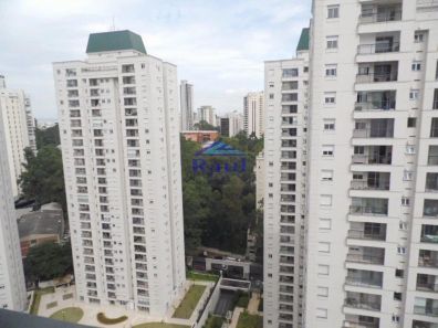 Sala Comercial à venda, 35m² no Santo Amaro, São Paulo