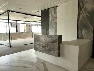 Ponto Comercial à venda, 328m² no Cidade Monções, São Paulo