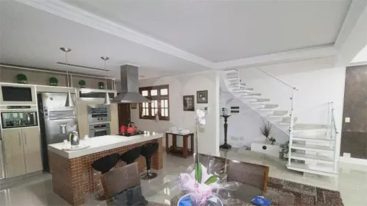 Sobrado com 2 Quartos à venda, 240m² no Santana, São Paulo