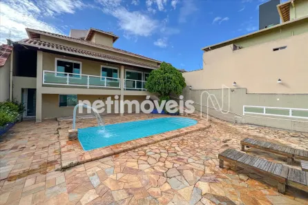 Casa com 3 Quartos à venda, 251m² no Santa Mônica, Belo Horizonte