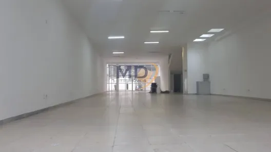 Galpão/Depósito/Armazém para alugar, 650m² no Barcelona, São Caetano do Sul