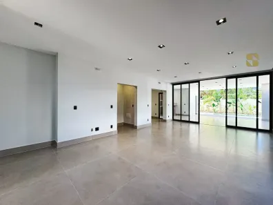 Casa de Condomínio com 4 Quartos à venda, 321m² no Jardim Itália, Cuiabá