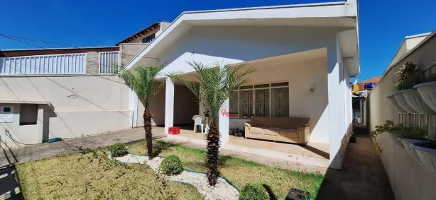 Casa com 4 Quartos à venda, 210m² no Vila Louricilda, Americana