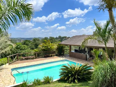 Fazenda/Sítio com 4 Quartos à venda, 256m² no Estância Santa Lúcia, Jarinu