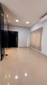 Casa com 3 Quartos para alugar, 250m² no Condomínio Florais Cuiabá Residencial, Cuiabá