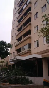 Apartamento com 3 Quartos para alugar, 90m² no Centro, Londrina