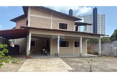 Casa com 4 Quartos à venda, 252m² no Capim Macio, Natal