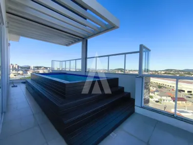 Apartamento com 3 Quartos para alugar, 116m² no Anita Garibaldi, Joinville