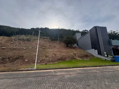 Lote/Terreno à venda, 553m² no Ingleses do Rio Vermelho, Florianópolis