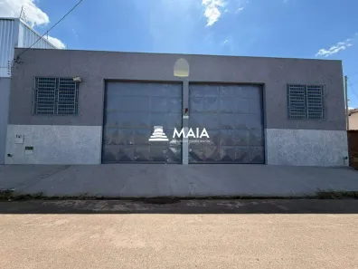 Galpão/Depósito/Armazém para alugar, 720m² no Recreio dos Bandeirantes, Uberaba