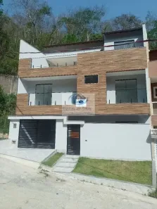 Casa de Condomínio com 3 Quartos à venda, 145m² no Jardim Sulacap, Rio de Janeiro