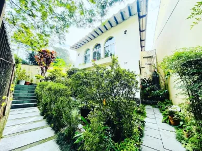 Sobrado com 4 Quartos à venda, 256m² no Jardim da Saúde, São Paulo
