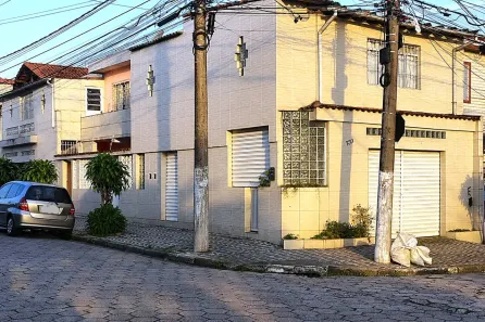 Galpão/Depósito/Armazém para alugar, 47m² no Parque Bitaru, São Vicente